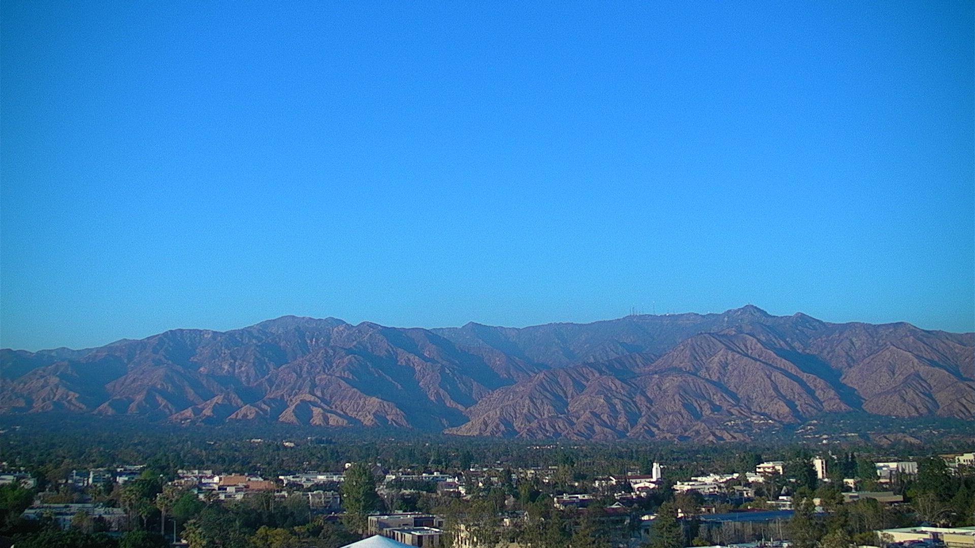 Current northward view from Caltech Hall.